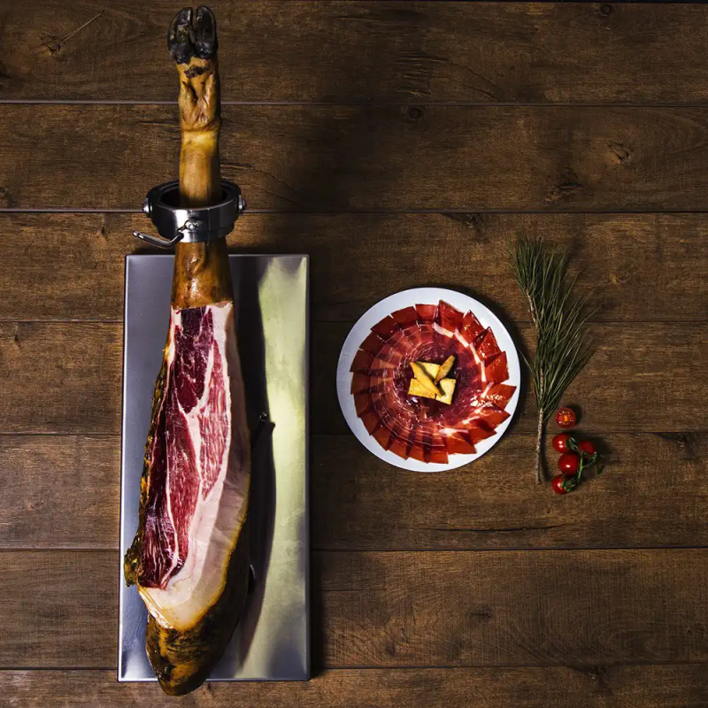 El Jamón Etiqueta Negra Lobel un producto de alta calidad con un sabor profundo.