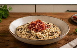 Aprende a cocinar un risotto de setas con jamón ibérico como un chef